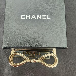 Auth CHANEL CC Bow Crystals Brooch image 8