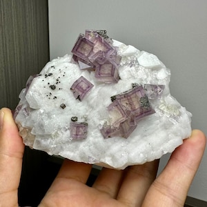 Beau cristal de fluorite YaoGangXian du Hunan, Chine, spécimen de cristal rare pour la décoration, spécimens de cristal de fluorite, pièce de collection