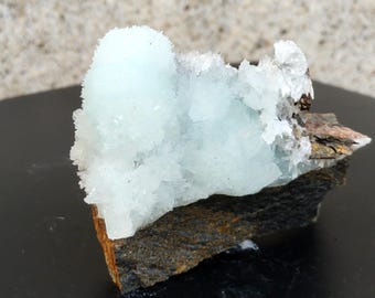 Pietra grezza di aragonite blu, cristallo naturale dello Yunnan, Cina, esemplare minerale, aragonite grezza, regalo per collezionisti di rocce