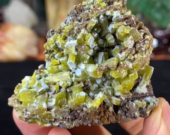 Beautiful Pyromorphite with Plumbogummite Crystal, Mineral Specimen Stone from Guangxi Province, China, Mineral Collection, 139g