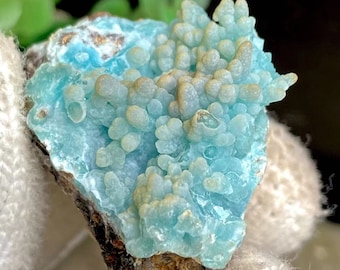 Beautiful Blue Hemimorphite, Natural Raw Hemimorphite, Throat Chakra, Hemimorphite Mineral Specimen from Yunnan, China, 49g