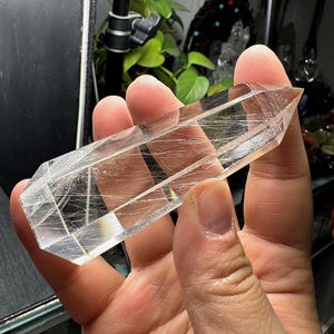Beautiful Rutilated Quartz Tower, Rutile Crystal Tower Crystal Wand, Healing Crystals and Stones, Rutilated Obelisk, 105g