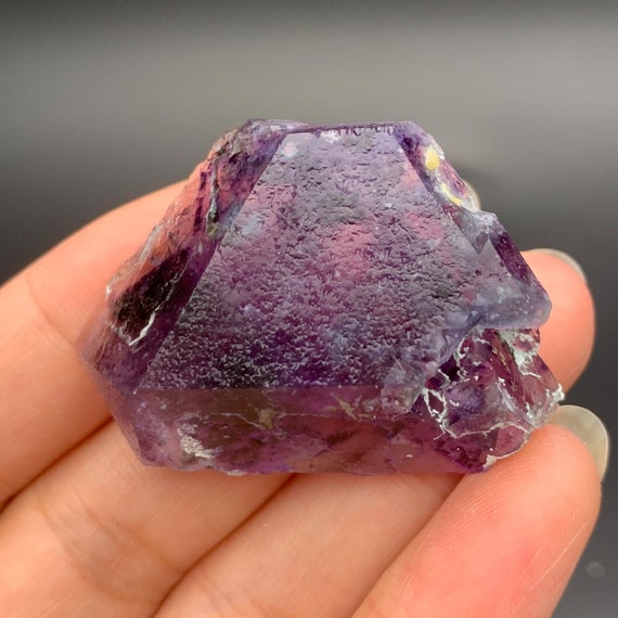 内モンゴル産ファントムフローライト結晶、銀都鉱山産フローライト鉱物