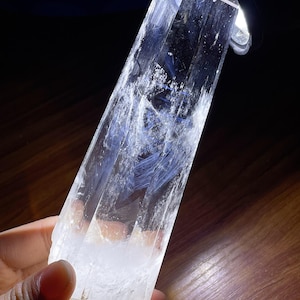 Beautiful Clear Quartz Tower with Blue Rutiles, Rainbow Blue Needle Clear Crystal Wand, Blue Angel&#39;s Feathers Quartz, 504g