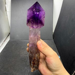 Beautiful Amethyst Point Tower Crystal Point, Purple Amethyst Wand with Wood Stand, Purple Crystal Grids Wand, 550g