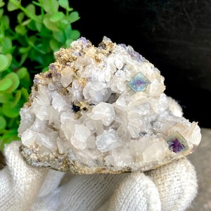 Beautiful Purple Phantom Fluorite with Crystal from Inner Mongolia, Yindu Mine Cube Fluorite Mineral Specimen, Chinese Mineral, 189g