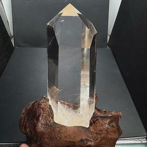 Clear Quartz Point Tower, Healing Crystals with Wood Stand, Crystal Point Wand, 760g