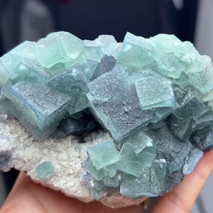 モンゴル産モランディフローライト モンゴル産 フローライト – 天然石ハッピーギフト