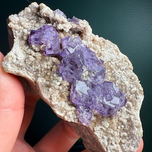 Beau cristal de fluorite YaoGangXian du Hunan, Chine, spécimen de cristal cube violet, spécimens de cristal de fluorite, pièce de collection