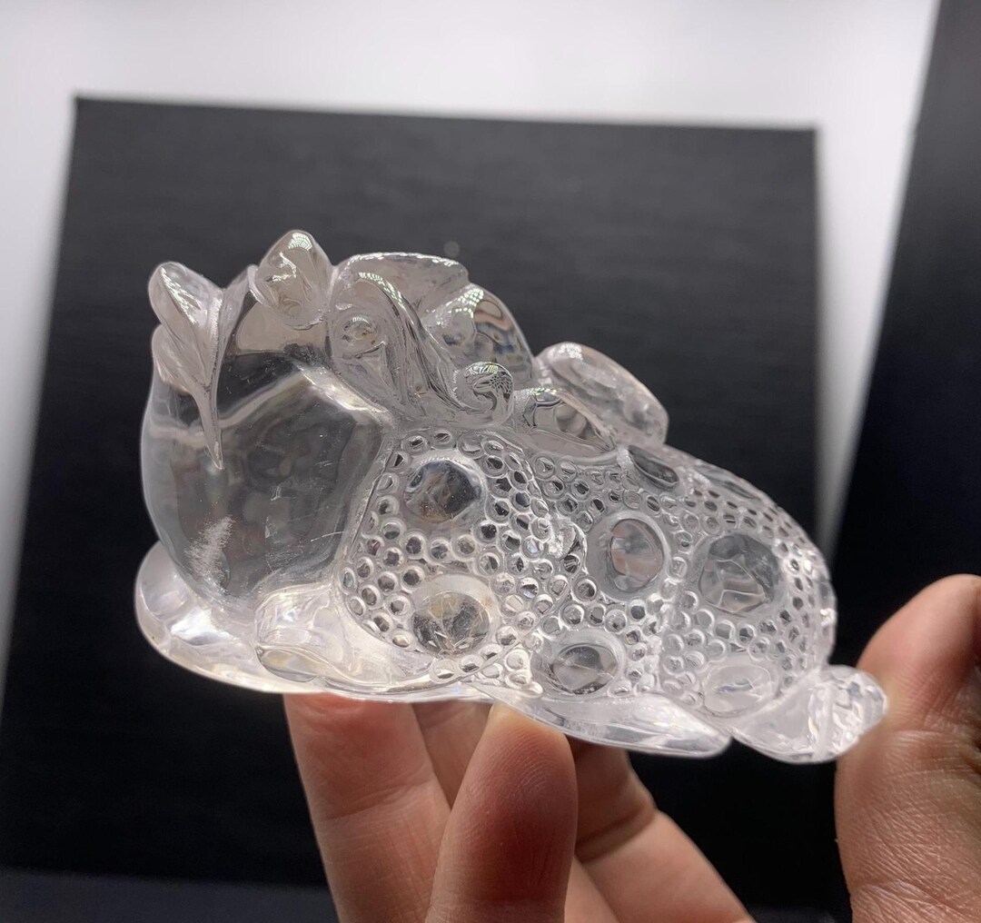 Crystal Carved Toad, Clear Quartz Chinese Fengshui Decor, Lucky Money ...