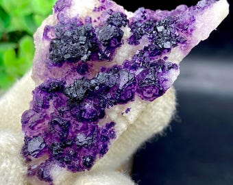 Cristal de fluorita roxa, faixas concêntricas roxas de Guizhou, espécime de fluorita para colecionadores de minerais, 58g