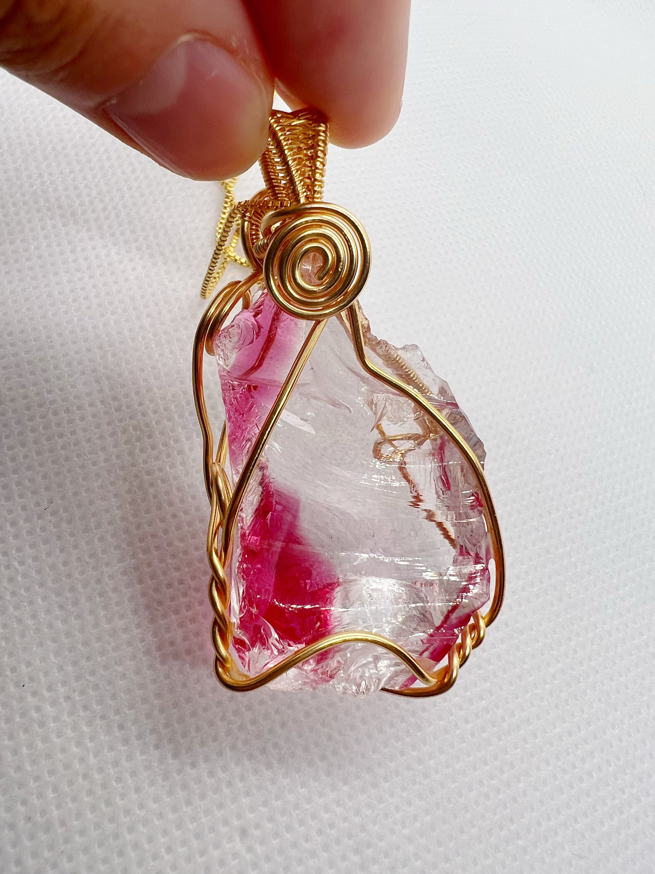 Berry Red Andara Oracle Pendant for Spiritual Guidance, 18k Wire ...