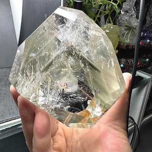 Beautiful Green Phantom Quartz Obelisk, Garden Quartz Freeform, Ghost Quartz Crystal Point Freeform, Crystal Decoration, 840g
