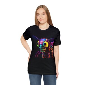Weirdcore Insect Weirdcore Insect Tee | Vaporwave Bee Aesthetic |trippy Alt Clothing ...