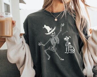 Halloween dog shirt with skeleton, dog Halloween shirt, dog skeleton skull shirt, skeleton animals Halloween shirt