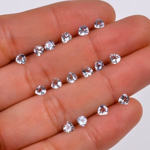 Aquamarine stone, loose stone, Faceted heart aquamarine, &quot;3mm of 3 CRT 15 Pcs&quot; calibrated size, 100% Natural Aquamarine gems, for jewelry