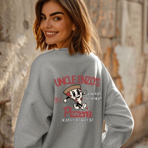 Retro Pizzeria Sweatshirt | Vintage-style Sweatshirt Design with Full Back Print | Ideal Gift for Pizza Lover