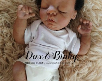 Chubby Silicone Baby Doll: Hand-Painted Lifelike Infant (9 Inch)