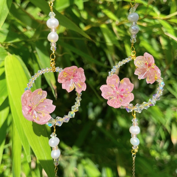 Sakura Glasses Chain, Cherry blossom Kawaii Sunglasses Chain, Japanese Flower Swarovski Crystal Glasses Chain, Bridesmaid Cute Wedding Gift