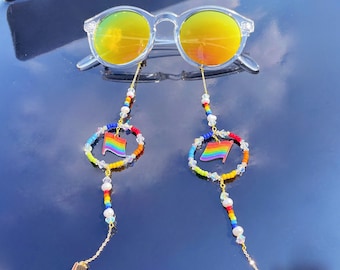 Rainbow Flag Glasses Chain, LQBTQIA+ Eyeglasses Chain, Pride Swarovski Crystal Sunglasses Chain, Coming out Jewelry, Pride Month Gift