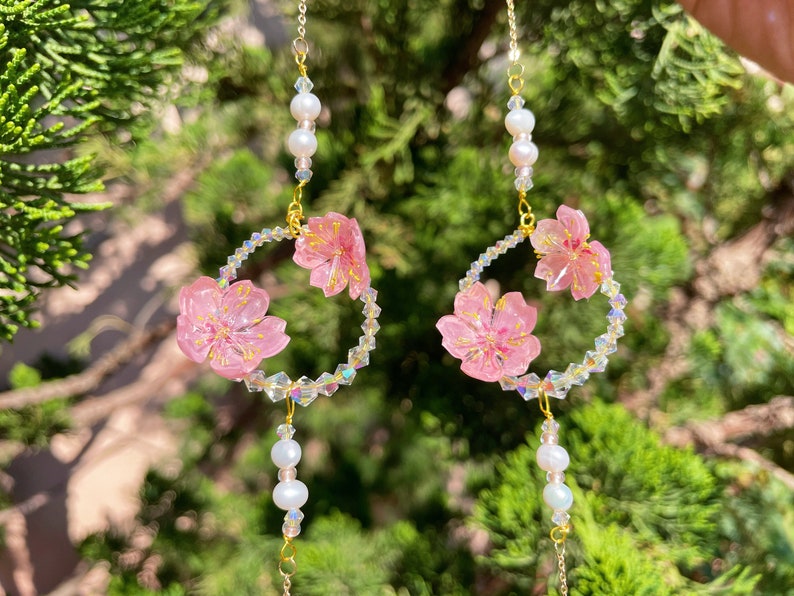 Sakura Glasses Chain, Cherry blossom Kawaii Sunglasses Chain, Japanese Flower Swarovski Crystal Glasses Chain, Bridesmaid Cute Wedding Gift image 6