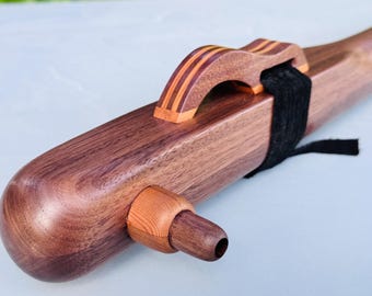 Flauta bajo de estilo nativo americano, madera de nogal, sol grave 440 Hz