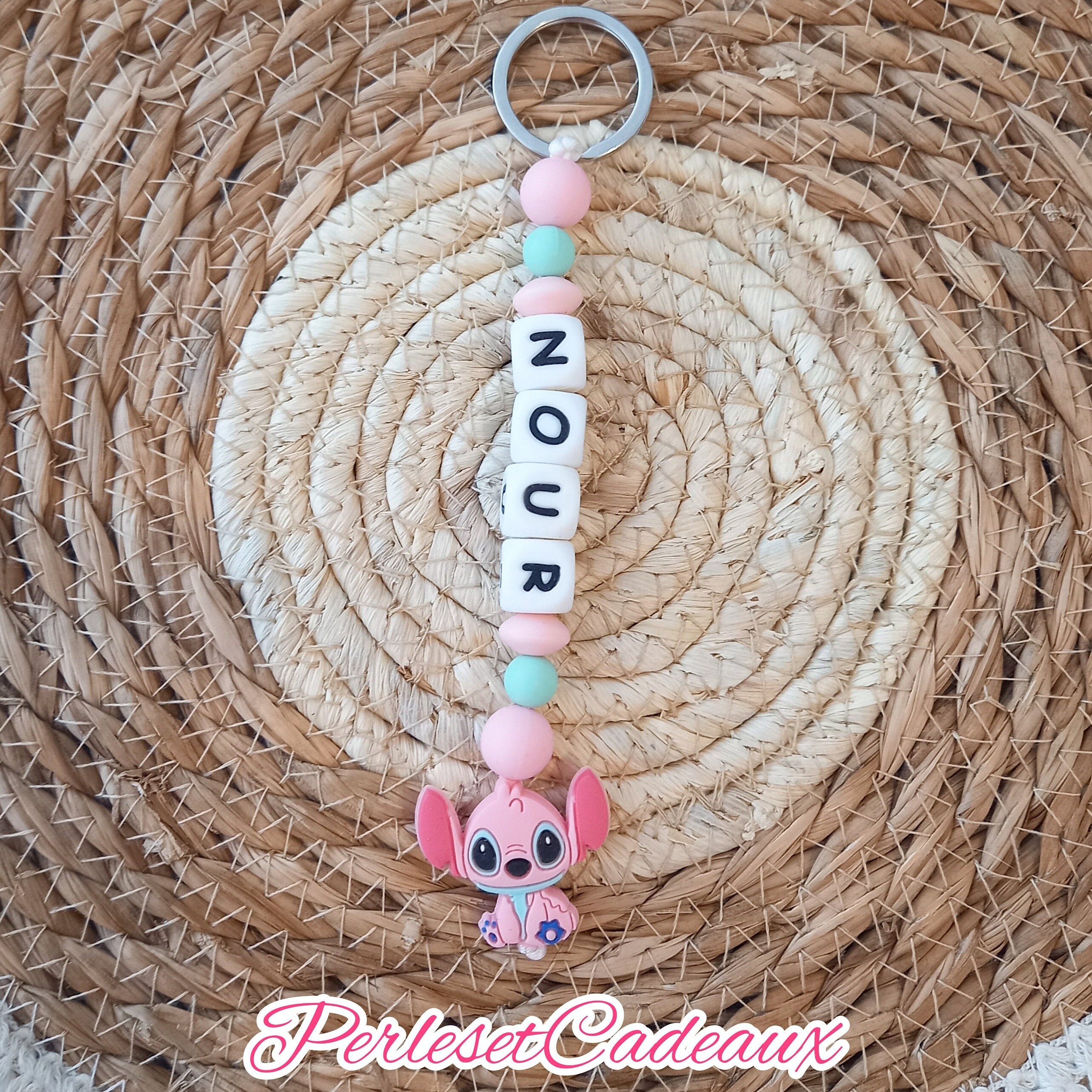 PQKL-party Porte Clé Stitch, Porte Clef Stitch, 3 Pcs Porte Clef Kawaii,  Keychain Stitch, Pendentif Porte Clés Anime Figurine Stitch Accessoires  Personnalisé, Enfants Cadeaux d'Anniversaire de Noël : : Mode