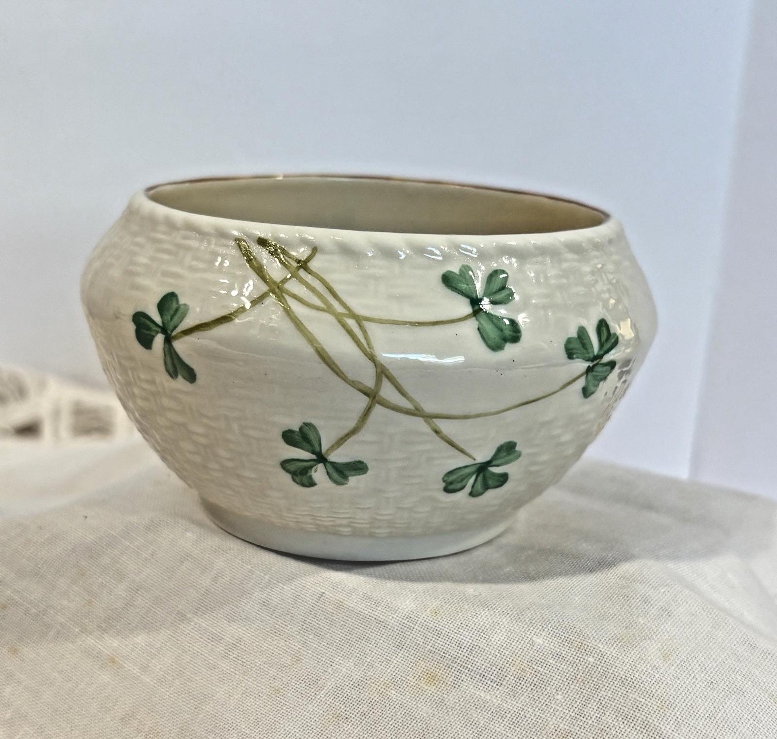 Small Belleek Bowl - Etsy