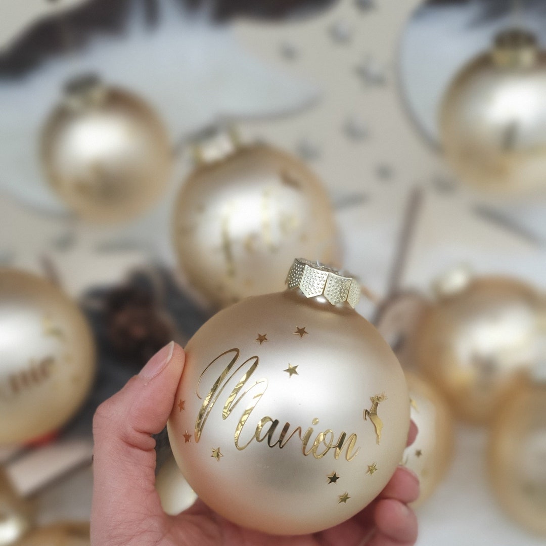 Personalisierte Weihnachtskugel - Babys Erstes Weihnachten 2025