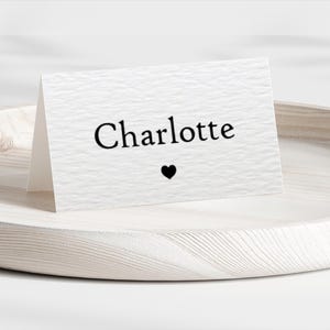 Tarjetas de lugar personalizadas Nombres de lugares de boda plegados Configuraciones de mesa minimalistas personalizadas Eventos Cenas Tarjetas de lugar de asientos Papelería de boda