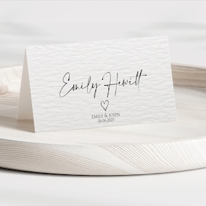 Personalised Folded Place Cards With Heart Outline Custom Wedding Table Place Names Minimalist Wedding Table Decor Individually Printed Card