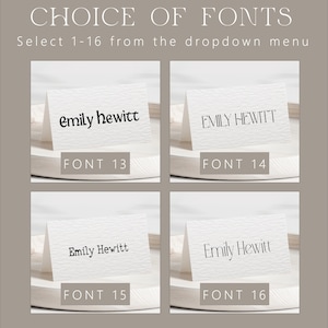 Pu&ograve; includere: Immagine che mostra quattro esempi di caratteri per biglietti da visita. Ogni biglietto mostra "Emily Hewitt" in un diverso stile di carattere, con il numero di carattere corrispondente in basso. Il testo "CHOICE OF FONTS" e "Select 1-16 from the dropdown menu" sono in alto.