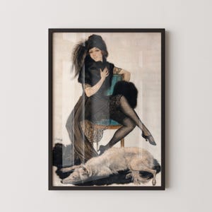 Vintage Glam: pelliccia, pizzo e atteggiamento - POSING di Carl Link / Eleganza anni '20 / Opere d'arte vintage disponibili con o senza cornice