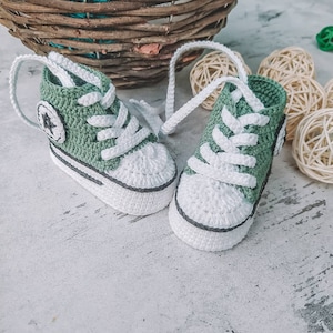 Crochet Chucks sneakers four size pattern, Baby Booties Pattern, Newborn Crochet Pattern, Crochet Bootie pattern, Modern baby booties image 7