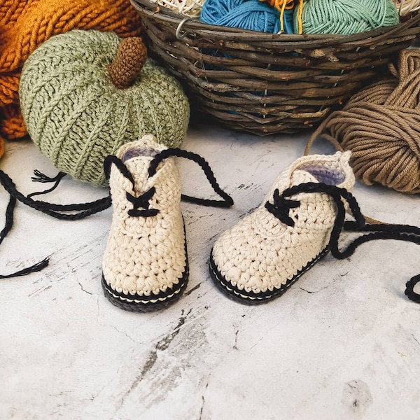 Crochet booties sneakers four size pattern, Baby Booties Pattern, Newborn Crochet Pattern, Crochet Bootie pattern, Modern baby booties