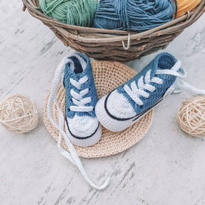 Crochet Chucks sneakers four size pattern, Baby Booties Pattern, Newborn Crochet Pattern, Crochet Bootie pattern, Modern baby booties image 4