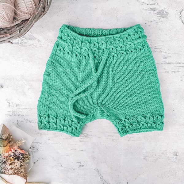 Knitting 0-2 years Shorts Pattern ,Knit Baby and Kids Pants, Baby Child Seamless Shorts, Baby Bloomers, 5 sizes