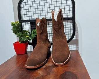 Handmade Italian Leather Cowboy Boots: Brown Western Style