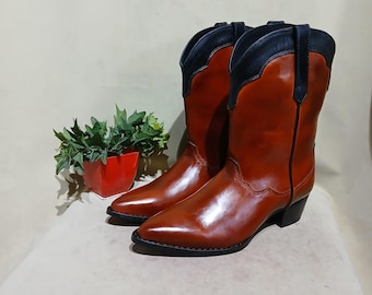 Handmade Two-Tone Leather Cowboy Boots: Western Rodeo Fashion