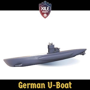 Może przedstawiać: Szary model niemieckiego okrętu podwodnego U-Boot. Obraz zawiera tekst "German U-Boat" w złotym kolorze na dole. Logo Xile Empire znajduje się w górnej części środkowej. Okręt podwodny to szczegółowy model.
