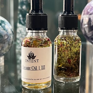 Hecate Oil III | Invoke the Goddess | Ritual / Spell Oil for Spells, Altars, Witchcraft, Candle Magick & More
