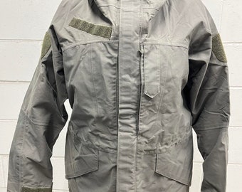 Austrian Army Alpine Combat Gore-Tex Jacket Small Short