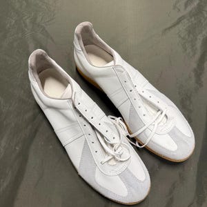OLDORDER 日本未入荷 White Lace Flat German Shoes Amazon.com: VSUDO 24
