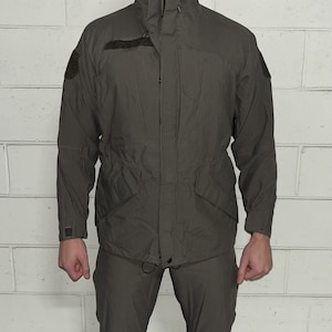 Austrian Army Gore-Tex® Set Suit Jacket w. armpit zippers and trousers Small Regular