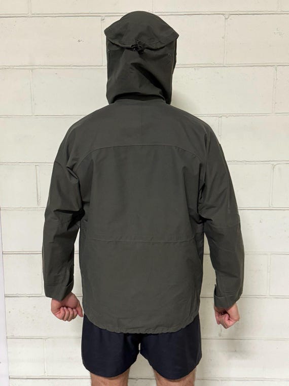 LIKE NEW Austrian Army Alpine Combat Gore-tex Jacket Size Small