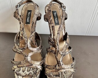 Vintage hight heel, snake skin heels, Maison Blanche, snakeskin platform heel sandals black market size 9