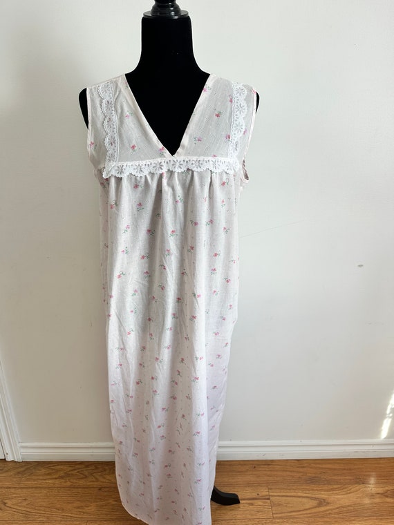 Vintage  pale pink & floral  nightgown  set,size … - image 5