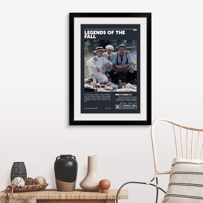 Op de afbeelding: Een filmposter voor de film "Legends of the Fall", met drie mannen in een veld. De poster is zwart met witte tekst en een classificatie van R. De tekst op de poster luidt "Legends of the Fall", "Regie: Edward Zwick", "Scenario: William D. Wittliff", "Met Brad Pitt, Anthony Hopkins en Aidan Quinn", "Romantische film, Drama, Oorlog", "23 december 1994", "2h 13m".