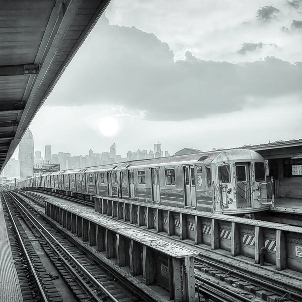 NYC Subway, Bliss St. Station