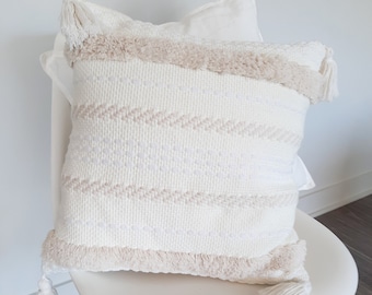 Almohada Boho Macrame - Almohada decorativa tejida a mano - Almohada borla - Almohada de tiro - Funda de cojín de almohada - Decoración neutra para el hogar, regalo de Navidad